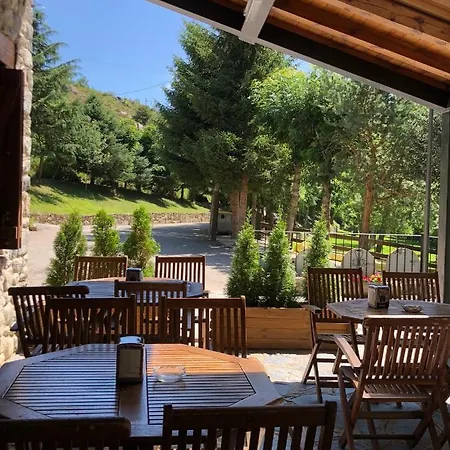Parque de Campismo Camping La Mola Espot